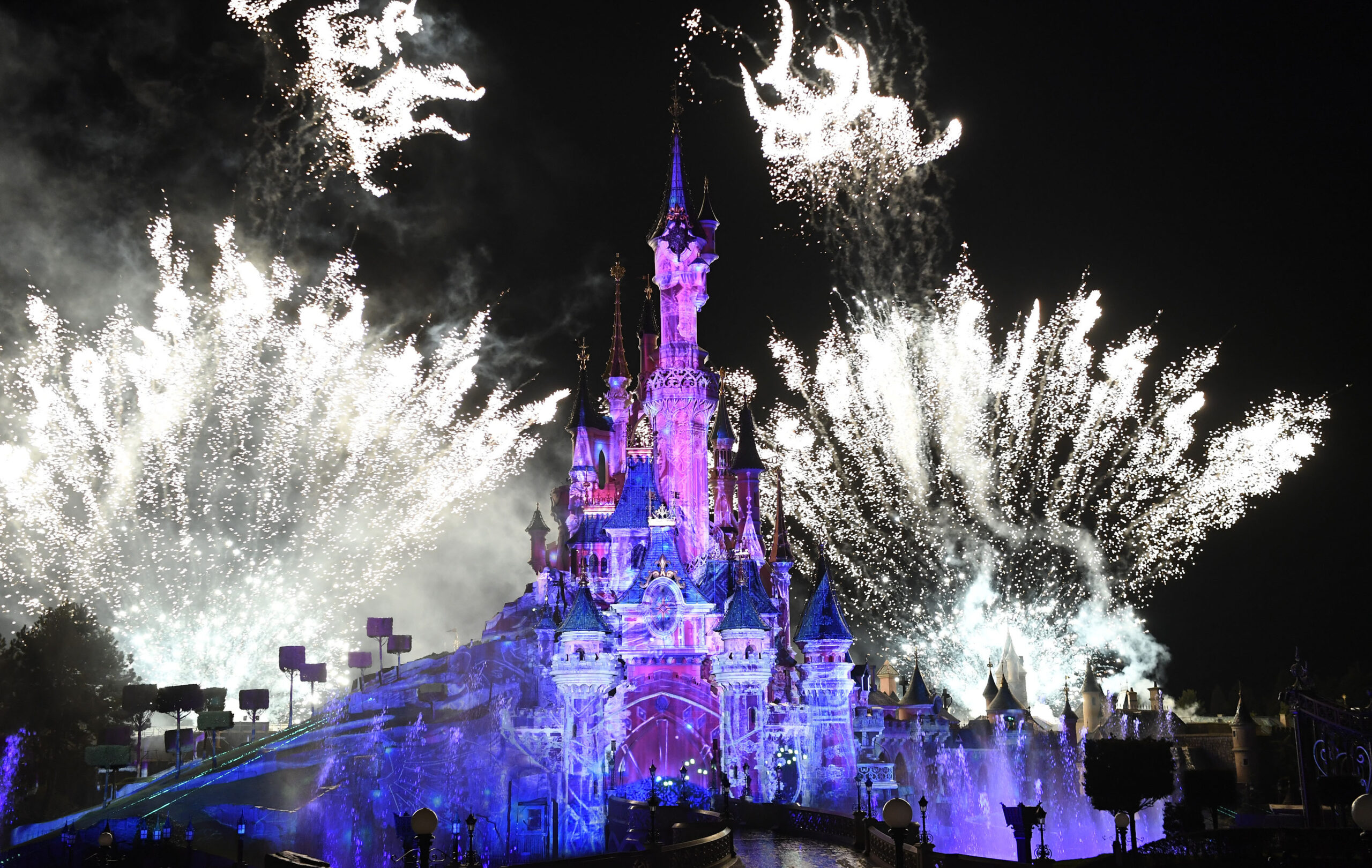 Disney Illuminations vuurwerk keert terug op 21 december 2021